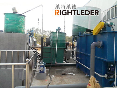 碳鋼罐與玻璃鋼罐在工業(yè)廢水處理自動控制系統(tǒng)中的對比分析